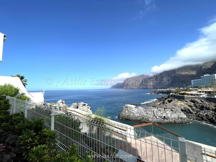 2 bed apartment for sale in Sansofe Puerto, Puerto de Santiago