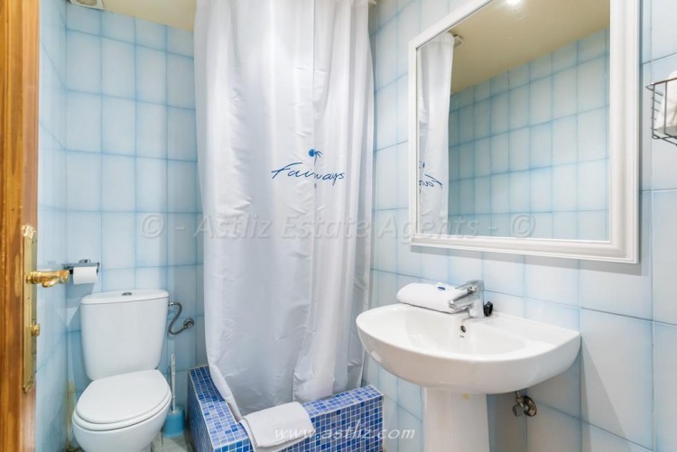 2 bed apartment for sale in Fairways Club, Amarilla Golf