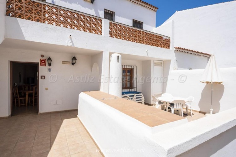 2 bed apartment for sale in Fairways Club, Amarilla Golf