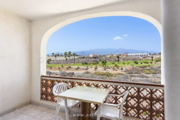 2 bed apartment for sale in Fairways Club, Amarilla Golf