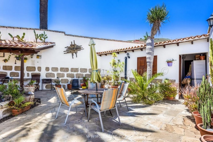 4 bed villa for sale in Granadilla