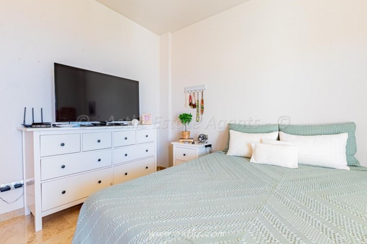 2 bed villa for sale in Playa de la Arena