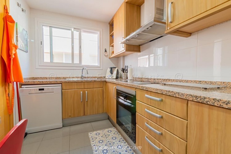 2 bed villa for sale in Playa de la Arena