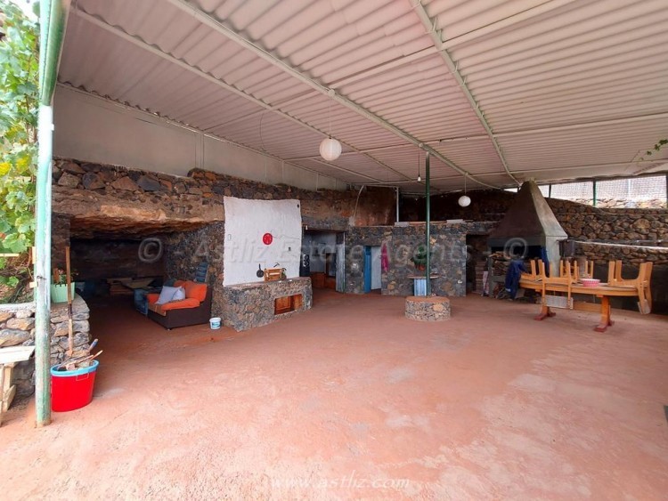 1 bed canarian house for sale in Cho Pancho