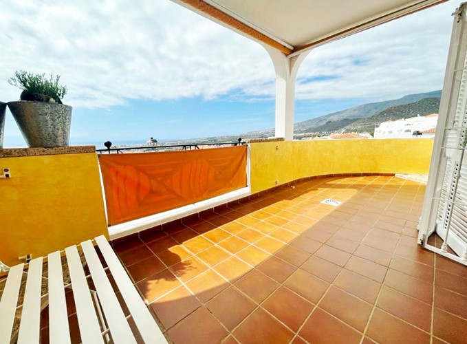 Linked House For sale in Torviscas Alto, Tenerife