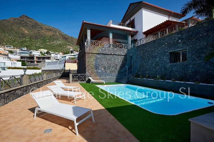 Townhouse For sale in Torviscas Alto, Tenerife