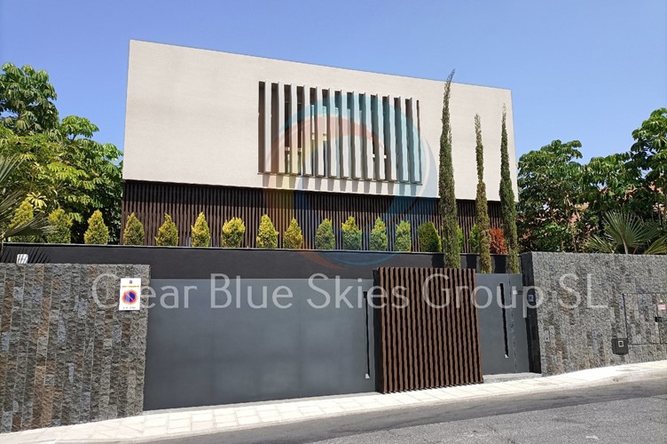 4 bed villa for sale in Golf Costa Adeje