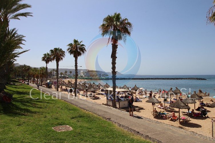 4 bed villa for sale in Las Americas