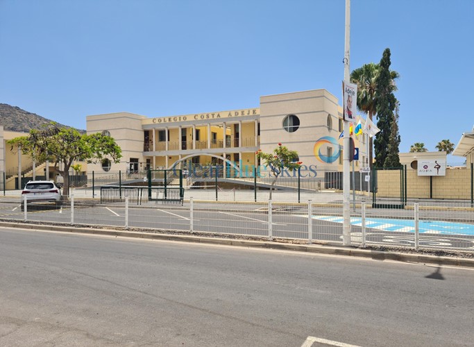 2 bed townhouse for sale in El Madronal