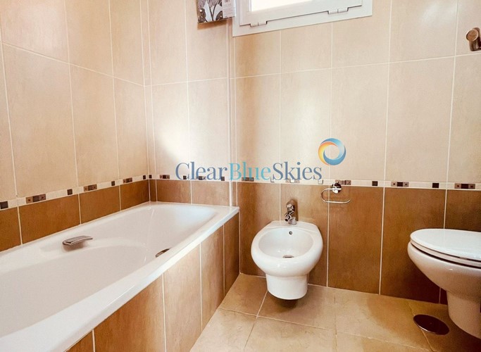4 bed villa for sale in Los Cristianos