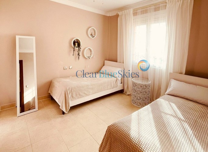 4 bed villa for sale in Los Cristianos