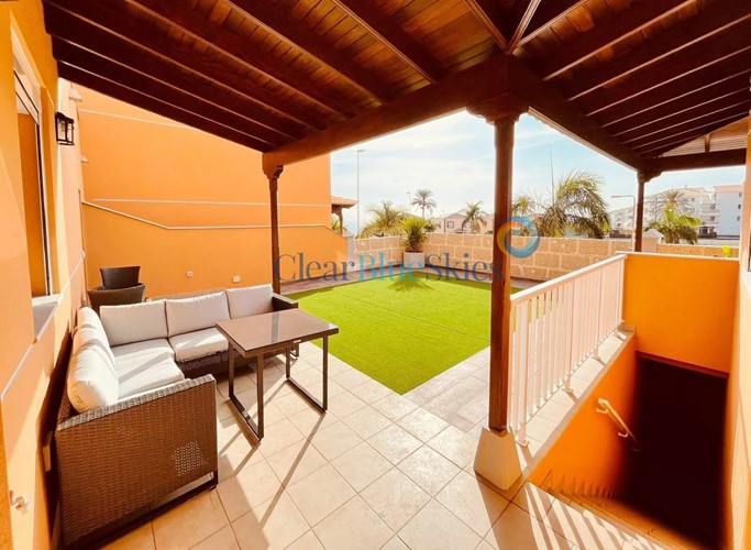 4 bed villa for sale in Los Cristianos