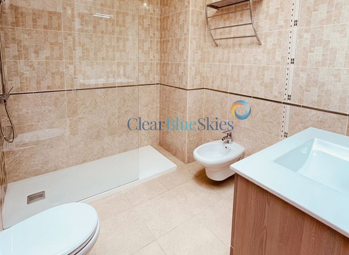 4 bed villa for sale in Los Cristianos