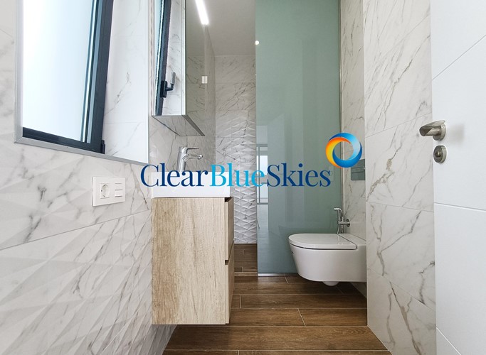 4 bed villa for sale in El Madronal