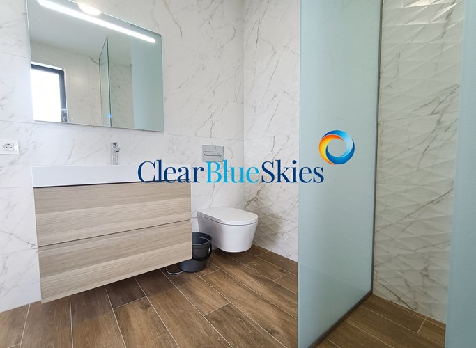 4 bed villa for sale in El Madronal