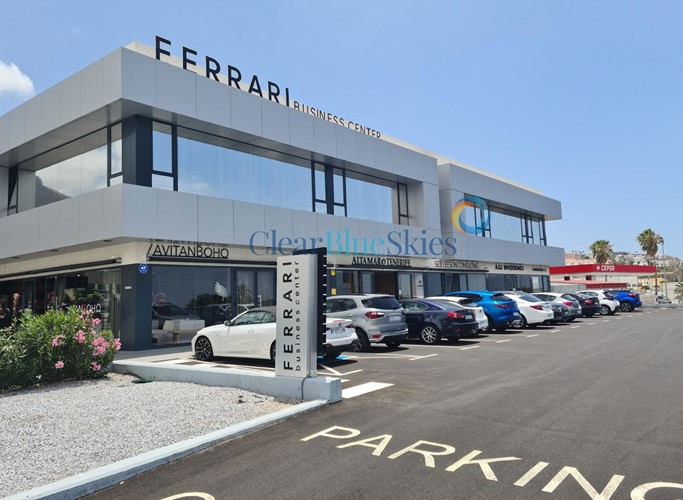 4 bed townhouse for sale in El Madronal