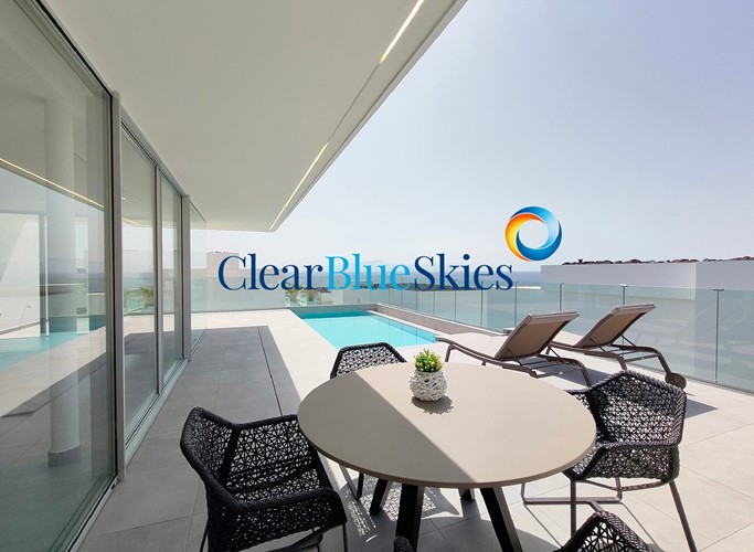 3 bed villa for sale in Callao Salvaje