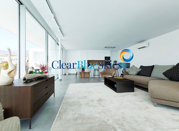 3 bed villa for sale in Callao Salvaje