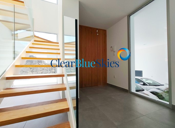 3 bed villa for sale in Callao Salvaje