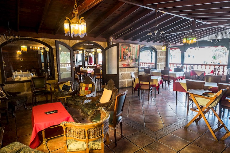 Bar/Restaurant For sale in Las Americas, Tenerife
