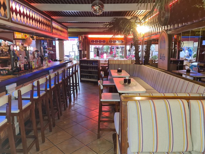Bar/Cafe For sale in Costa del Silencio, Tenerife