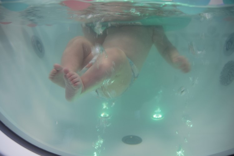 Babywear Shop for sale in El Madronal