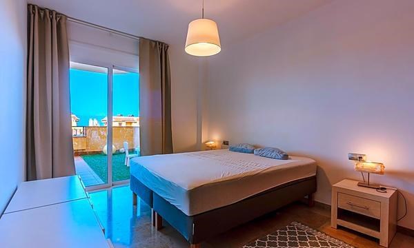 2 bed apartment for sale in Playa de la Arena