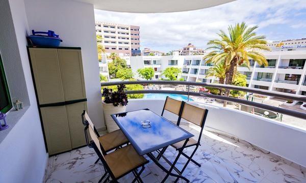 2 bed penthouse for sale in Optimist, Las Americas