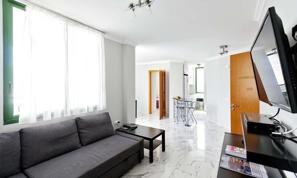 2 bed penthouse for sale in Optimist, Las Americas