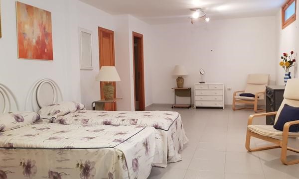 4 bed villa for sale in Chayofa