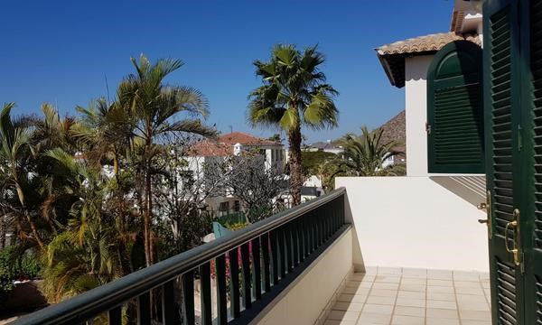 4 bed villa for sale in Chayofa