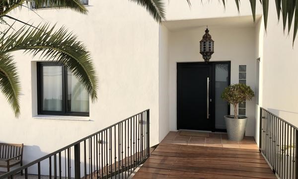 5 bed villa for sale in La Concepcion