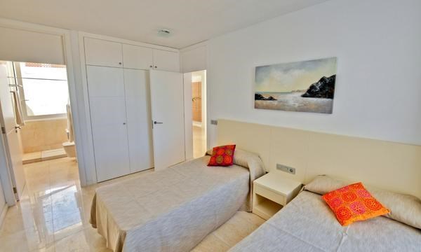 4 bed villa for sale in Amarilla Golf