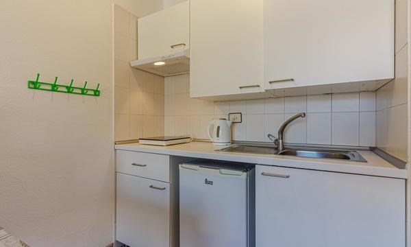 Studio for sale in Malibu Park, San Eugenio Alto