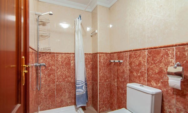 3 bed townhouse for sale in El Madronal