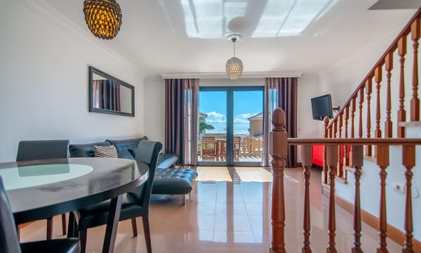 3 bed townhouse for sale in El Madronal