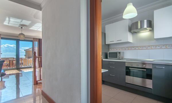 3 bed townhouse for sale in El Madronal