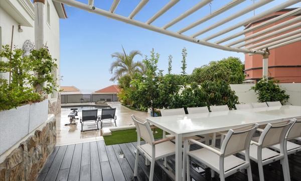 3 bed villa for sale in Chayofa