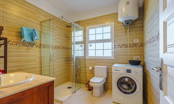 4 bed townhouse for sale in Playa de la Arena