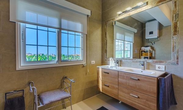 4 bed townhouse for sale in Playa de la Arena