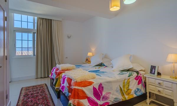 4 bed townhouse for sale in Playa de la Arena