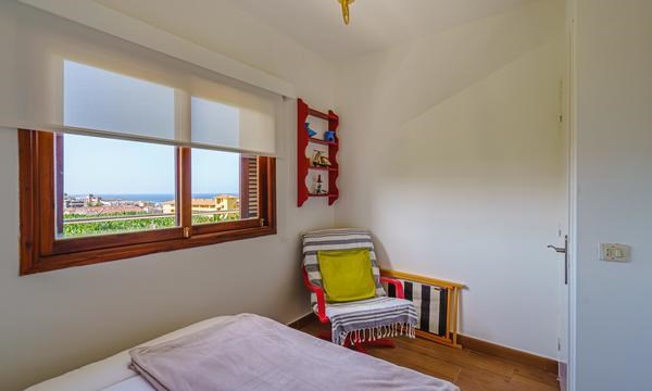 4 bed townhouse for sale in Playa de la Arena