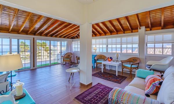 4 bed townhouse for sale in Playa de la Arena