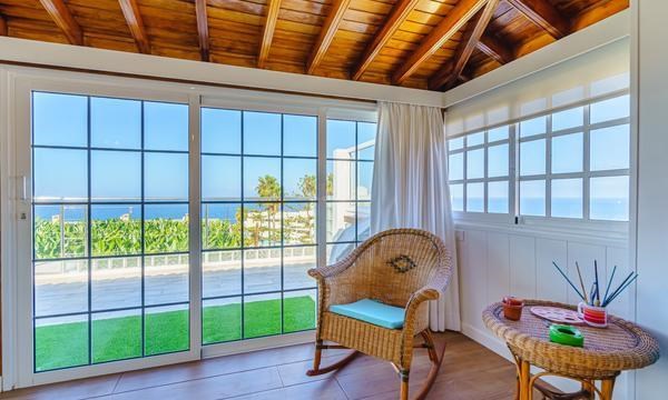 4 bed townhouse for sale in Playa de la Arena