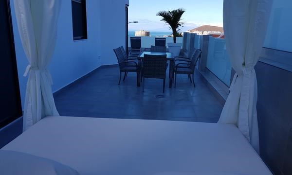 2 bed apartment for sale in Sotavento, Los Cristianos