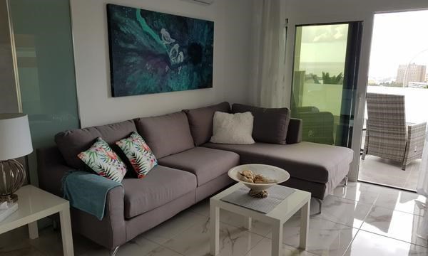 2 bed apartment for sale in Sotavento, Los Cristianos