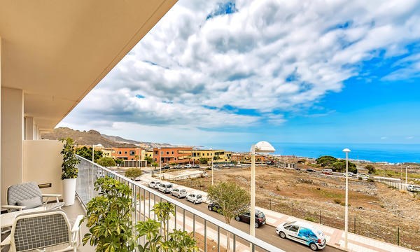 2 bed apartment for sale in Balcon del Duque, El Duque