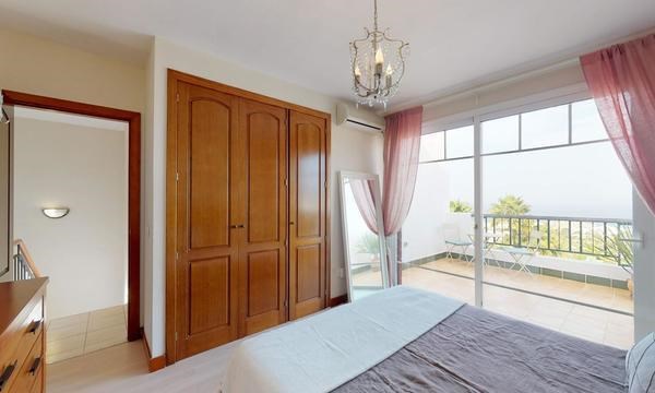 4 bed townhouse for sale in San Eugenio Alto