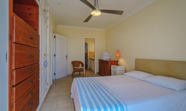 4 bed townhouse for sale in Torviscas Alto