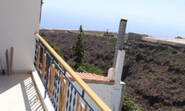 5 bed townhouse for sale in Acojeja